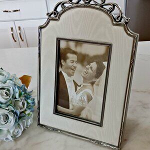 VINTAGE STIFFEL PICTURE PHOTO FRAME 4" x 6"